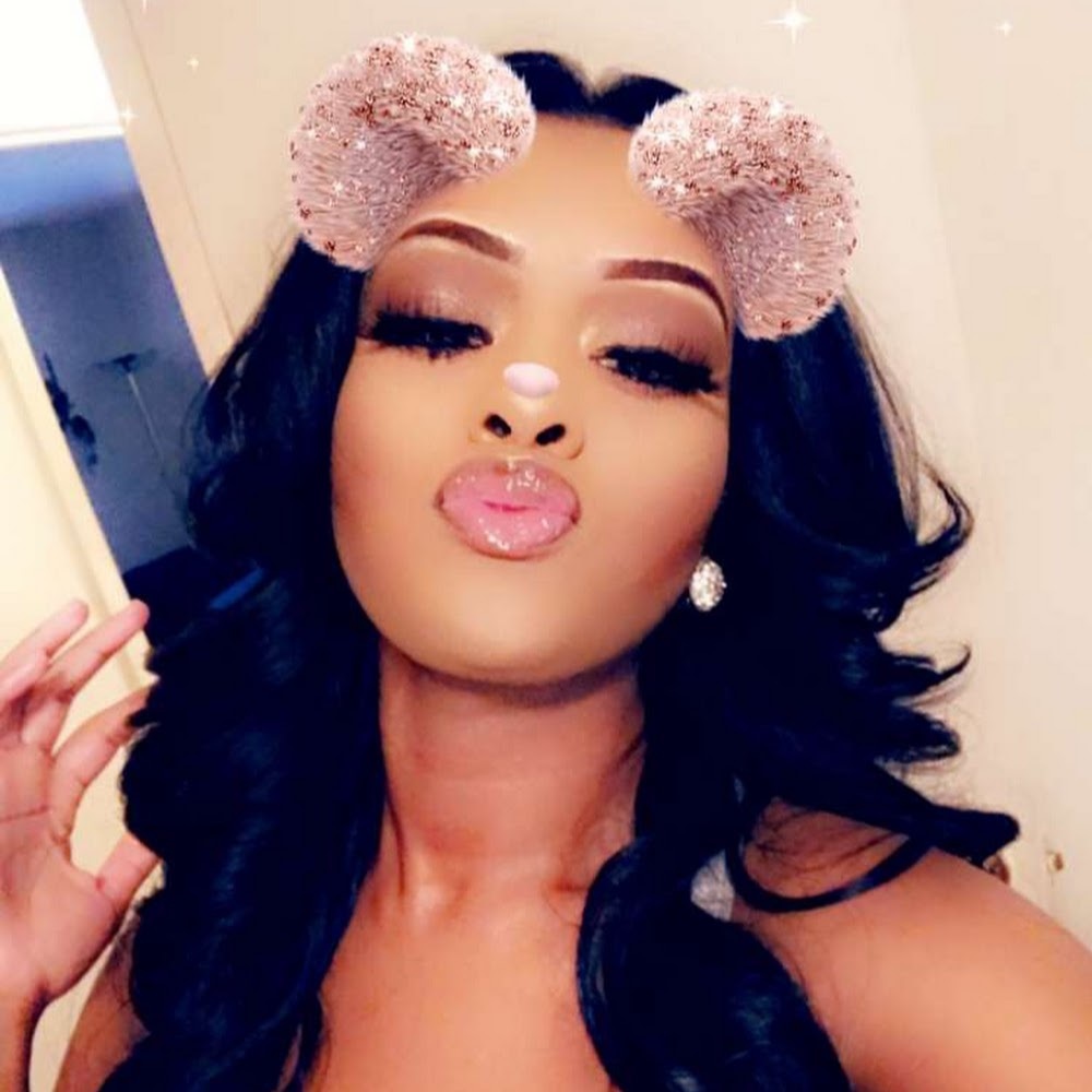 Meet your Posher, Breana